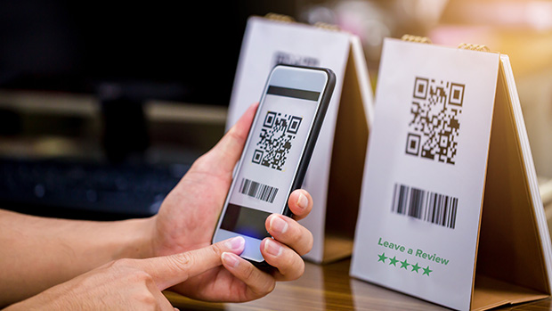 In-store QR code to get Trustpilot reviews